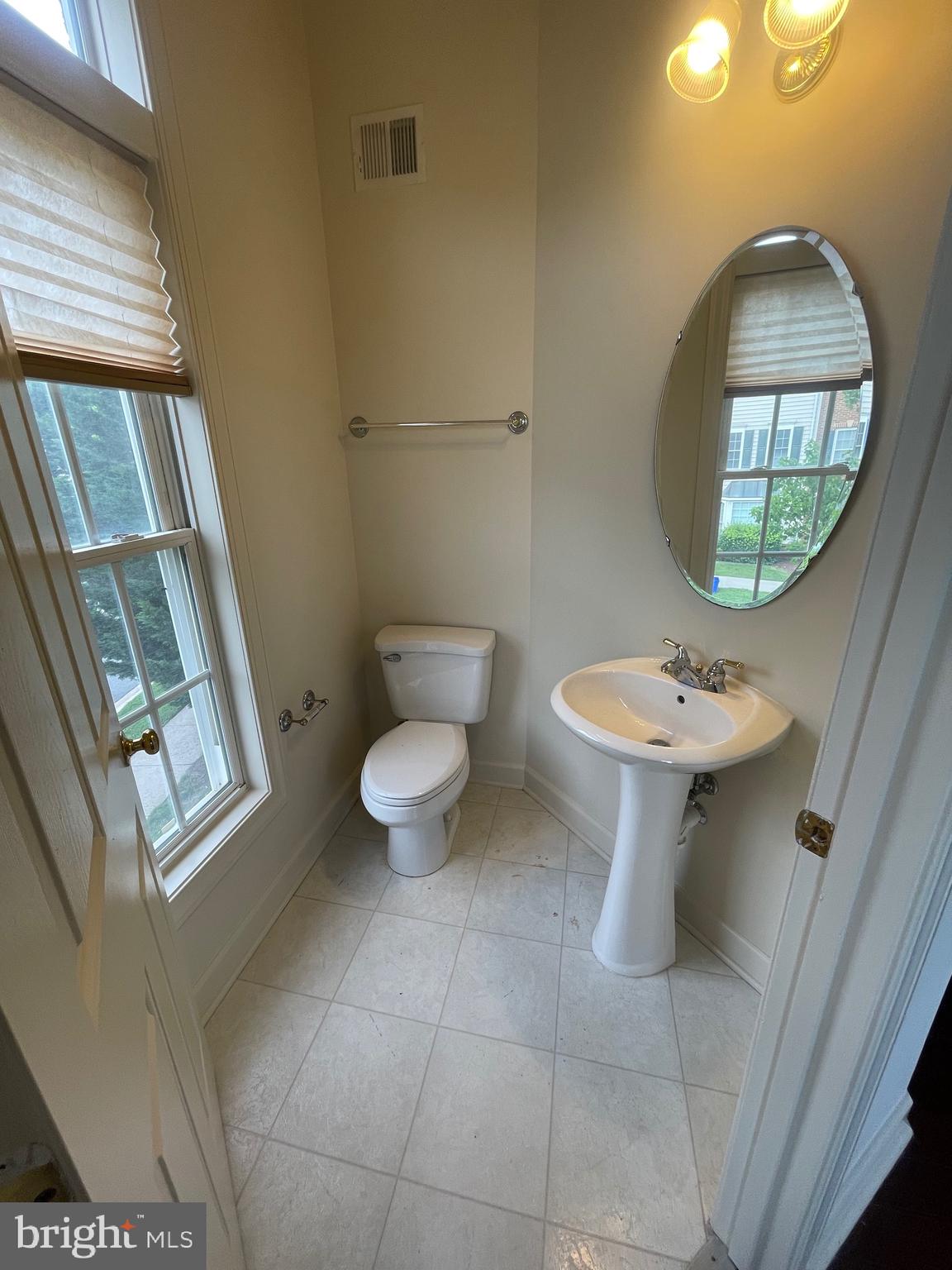 CLARKSBURG RIDGE - Residential Lease