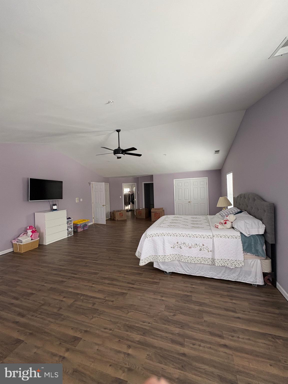 TENT LANDING - Residential