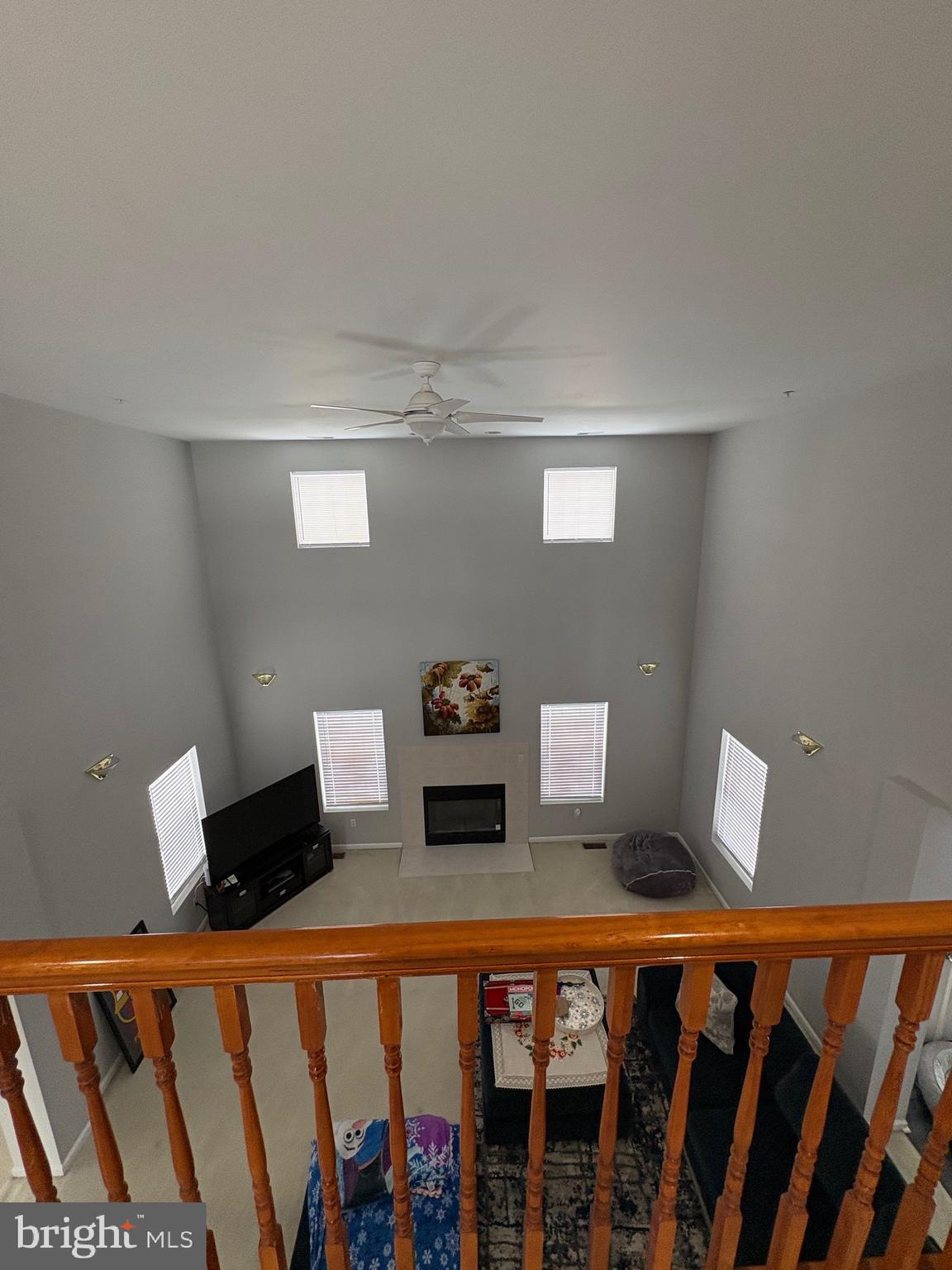 TENT LANDING - Residential