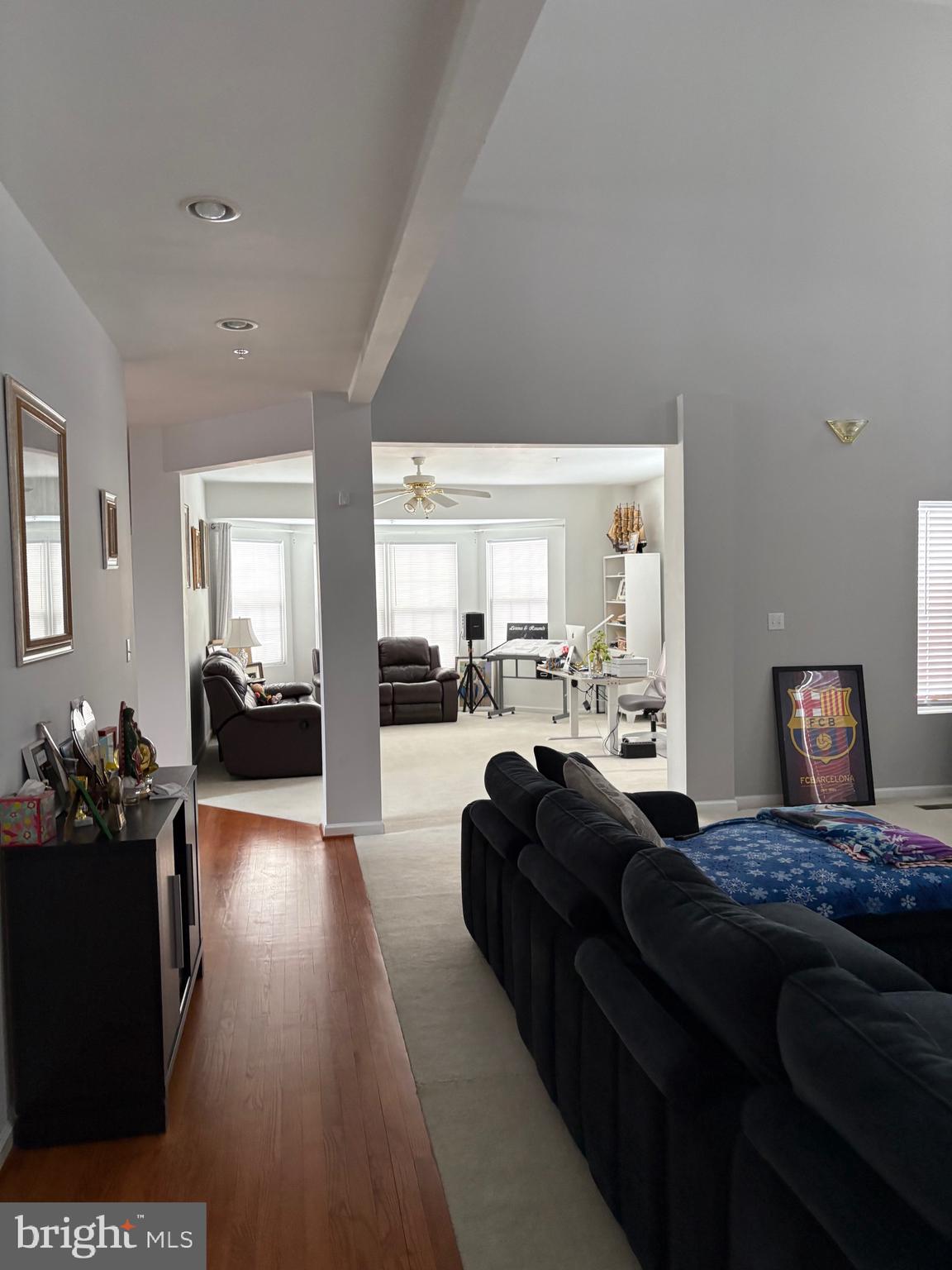 TENT LANDING - Residential