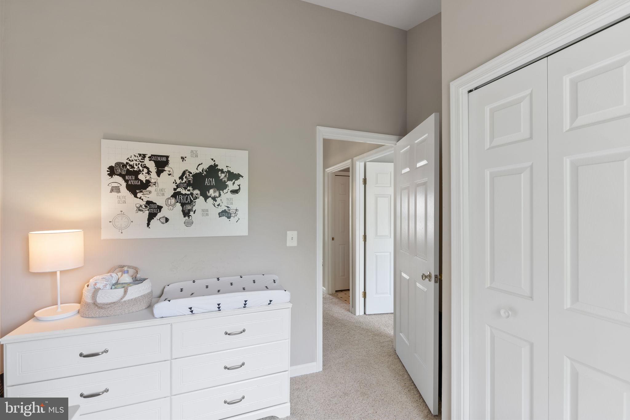 DUKE STREET SQUARE - Residential