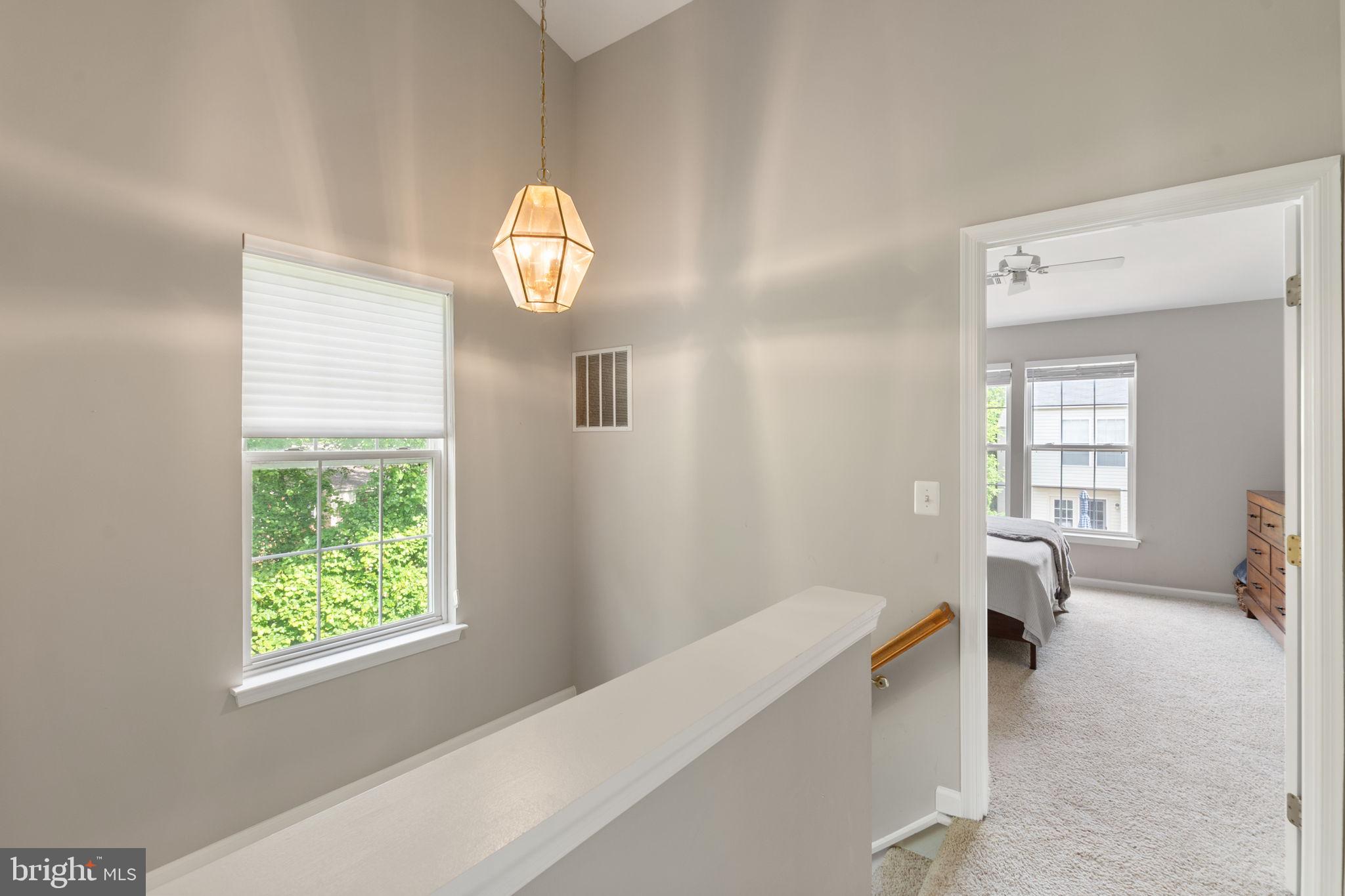 DUKE STREET SQUARE - Residential