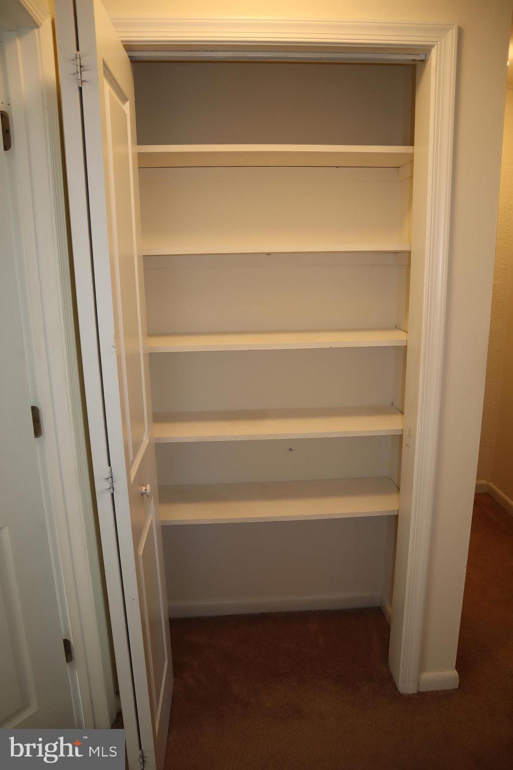 COLONIAL VILLAGE - Residential Lease