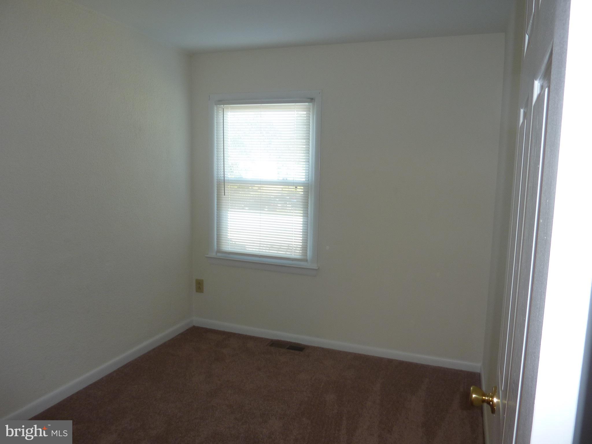 COLONIAL VILLAGE - Residential Lease