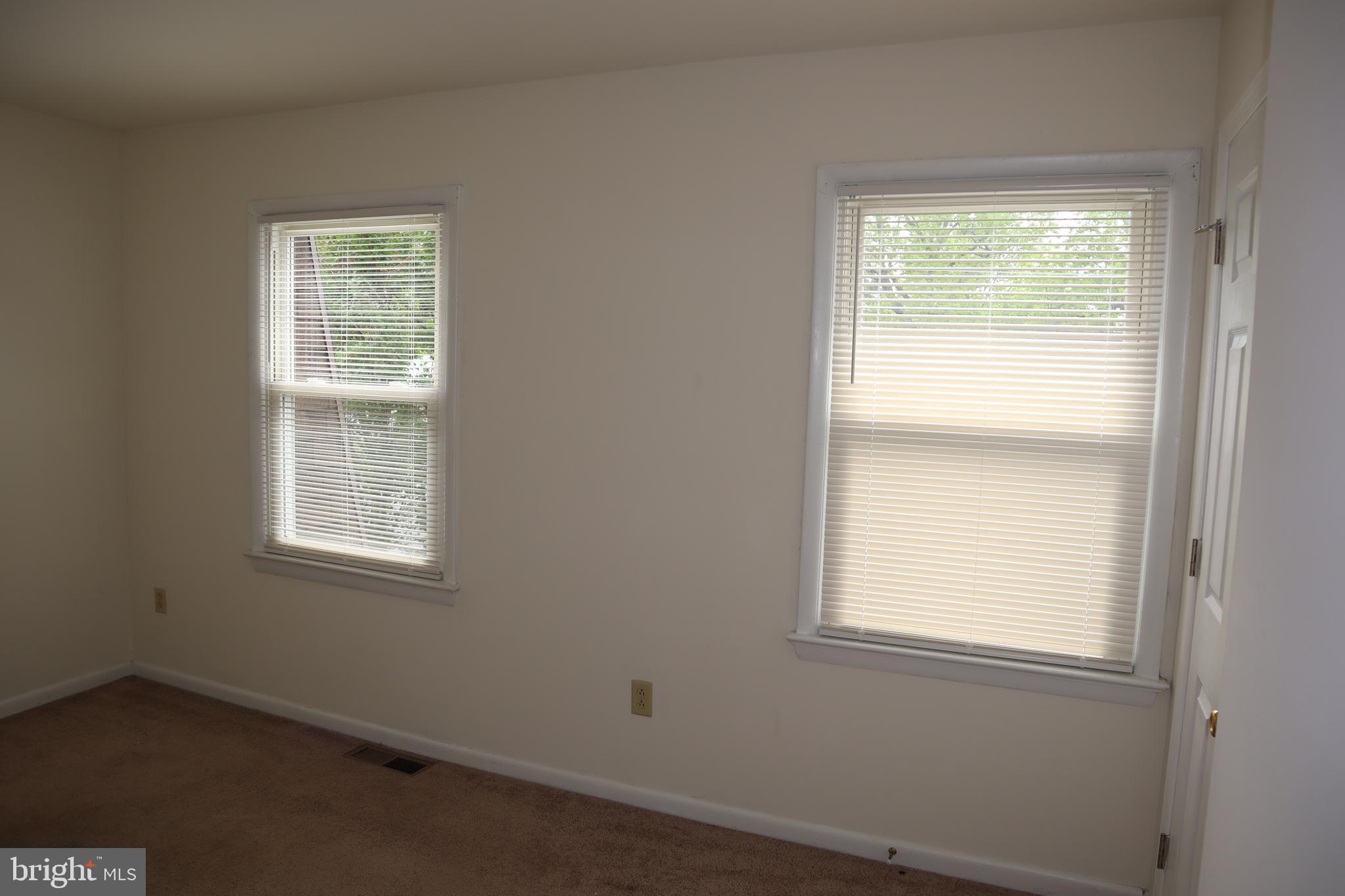 COLONIAL VILLAGE - Residential Lease