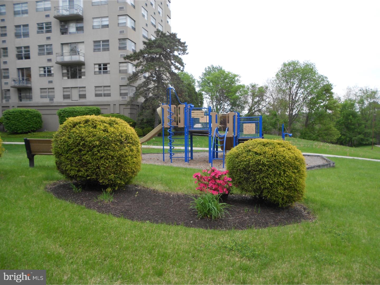 RADNOR HOUSE - Residential Lease