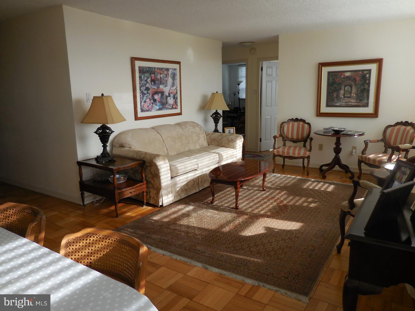 RADNOR HOUSE - Residential Lease