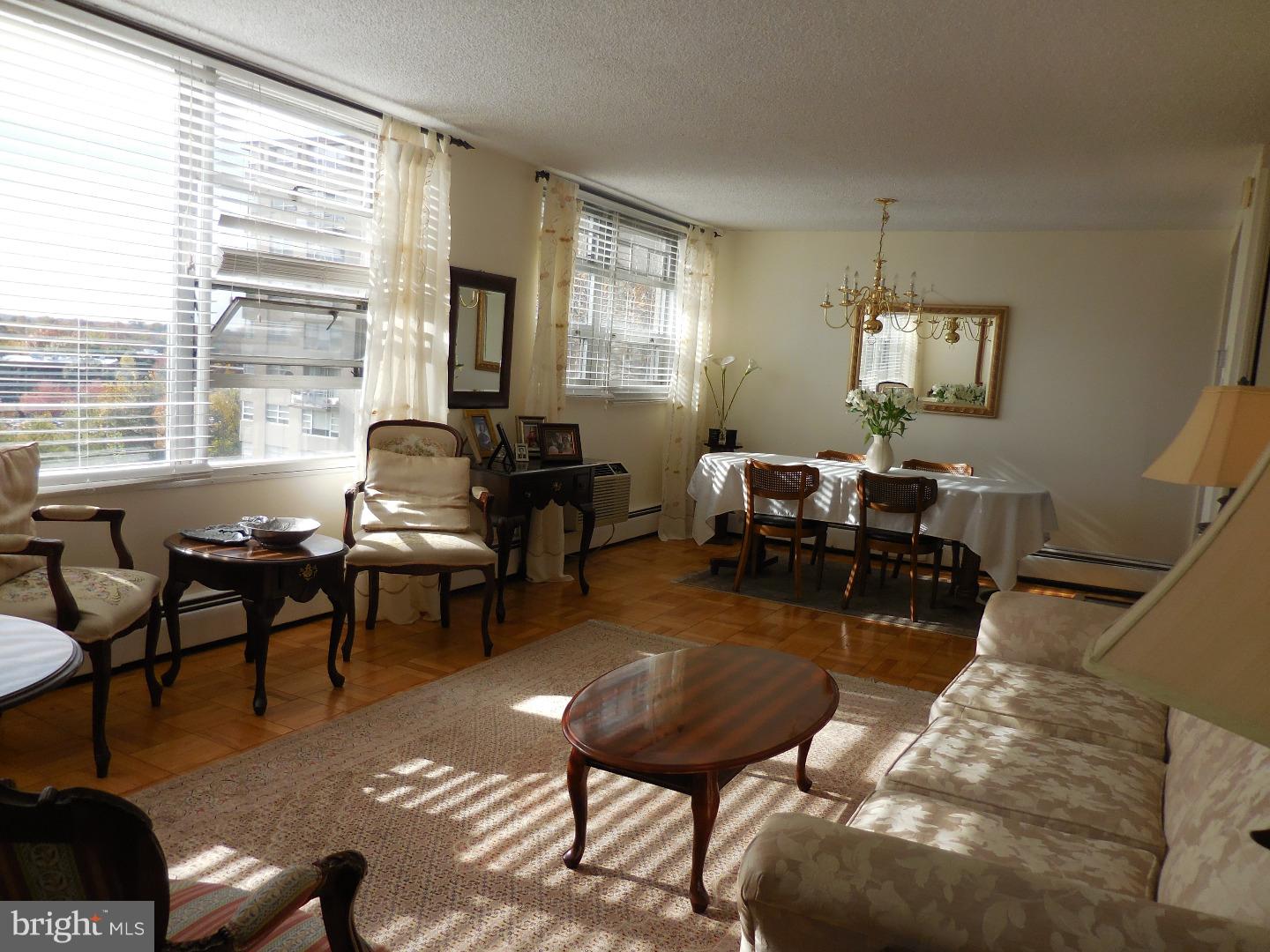 RADNOR HOUSE - Residential Lease