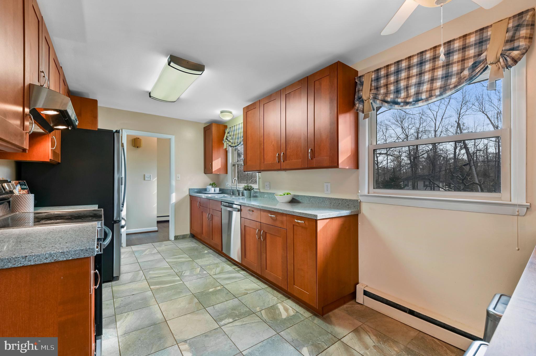 LOCH HAVEN - Residential