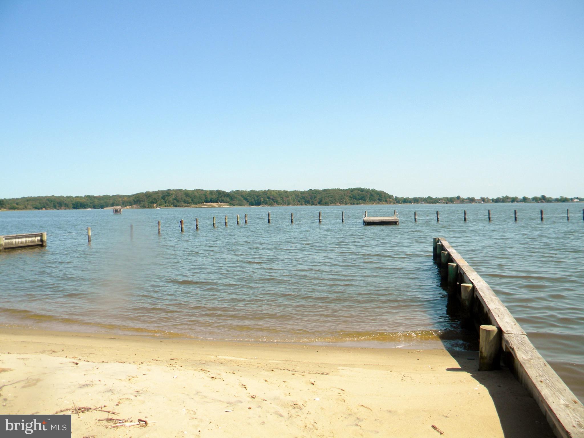 LOCH HAVEN - Residential