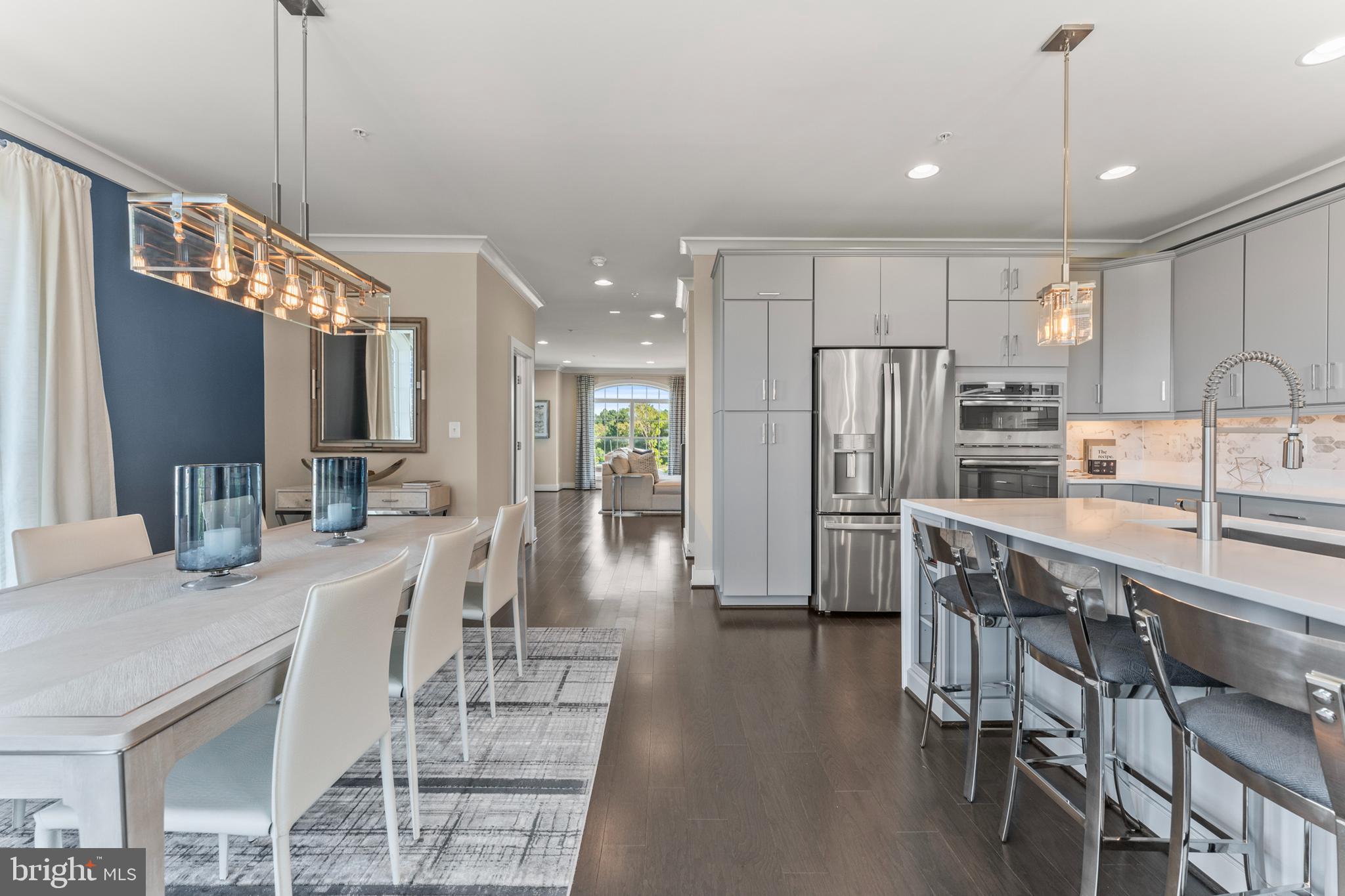 POTOMAC OVERLOOK - Residential