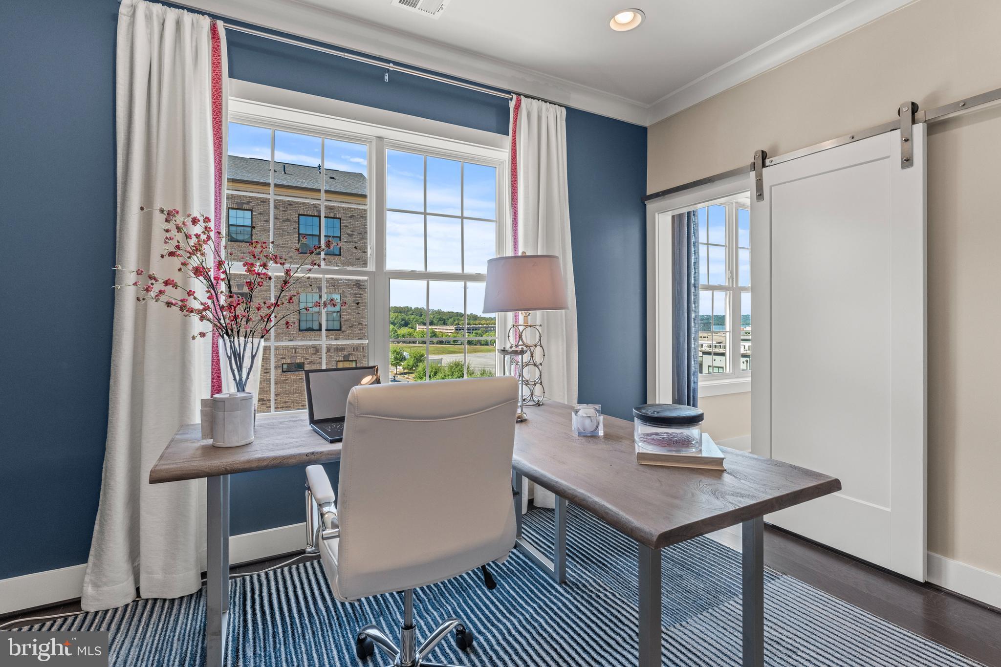 POTOMAC OVERLOOK - Residential