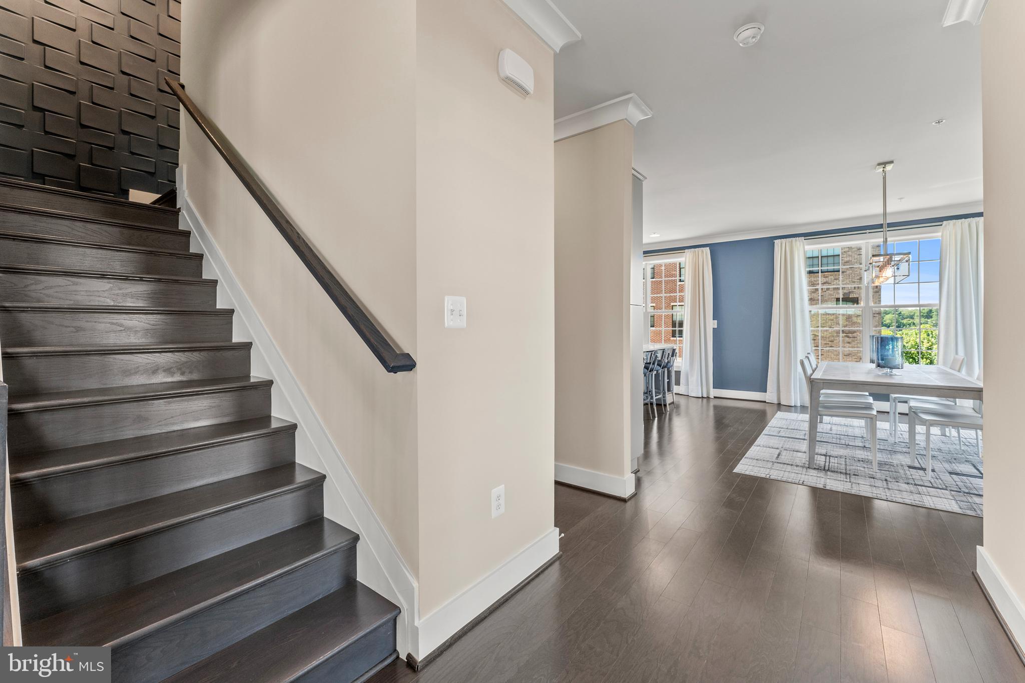 POTOMAC OVERLOOK - Residential