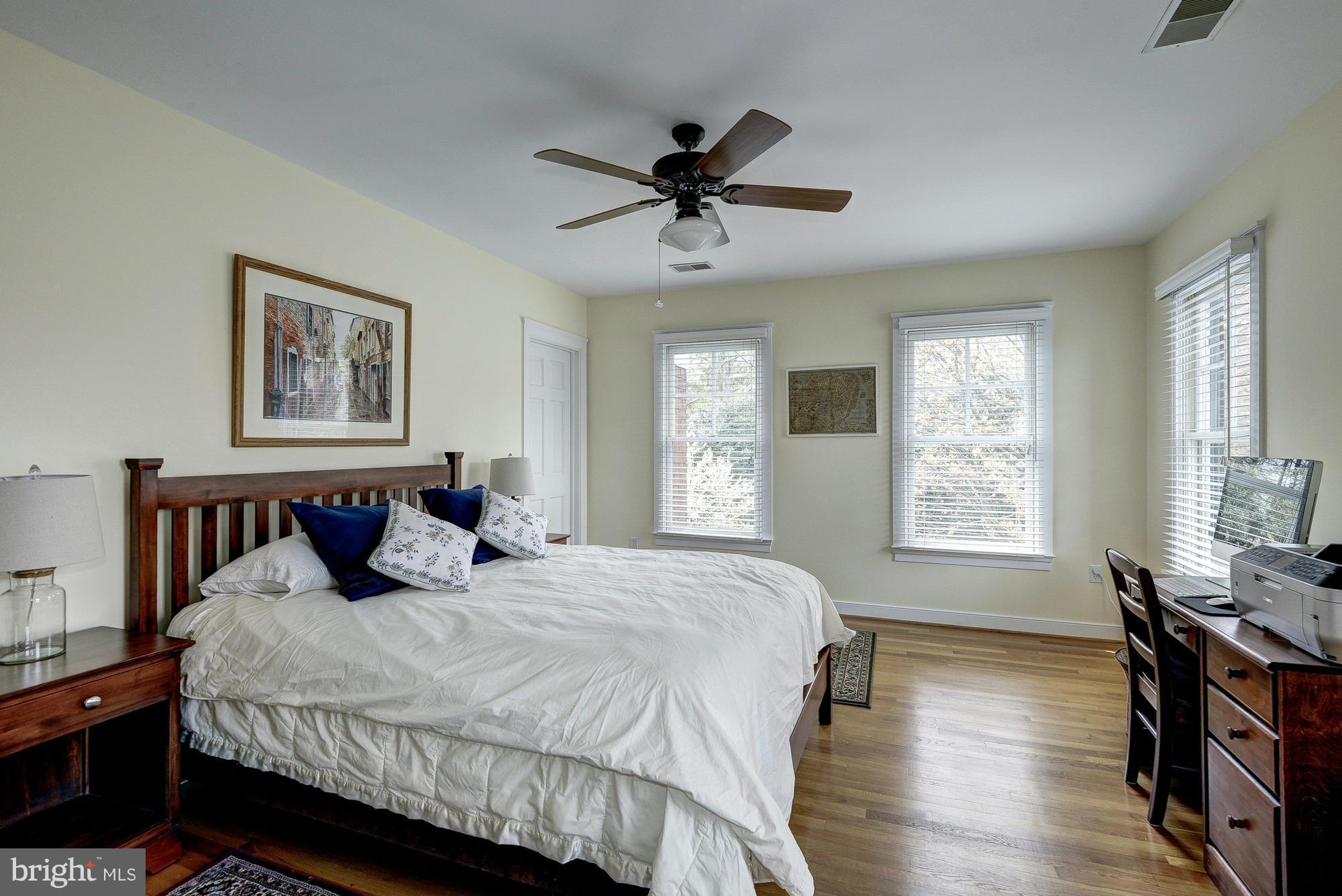 LANGLEY FARMS - Residential