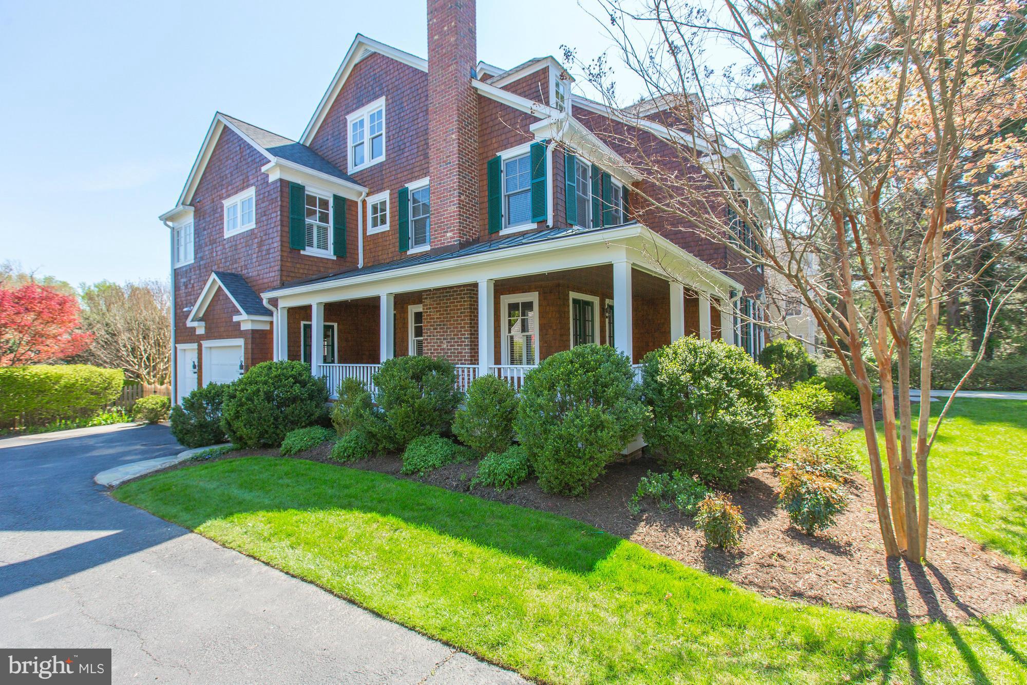 LANGLEY FARMS - Residential