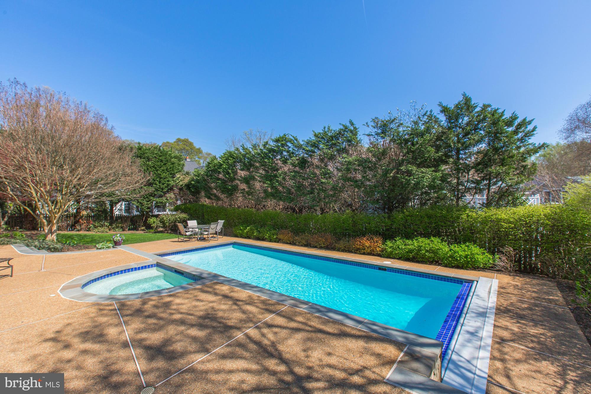 LANGLEY FARMS - Residential