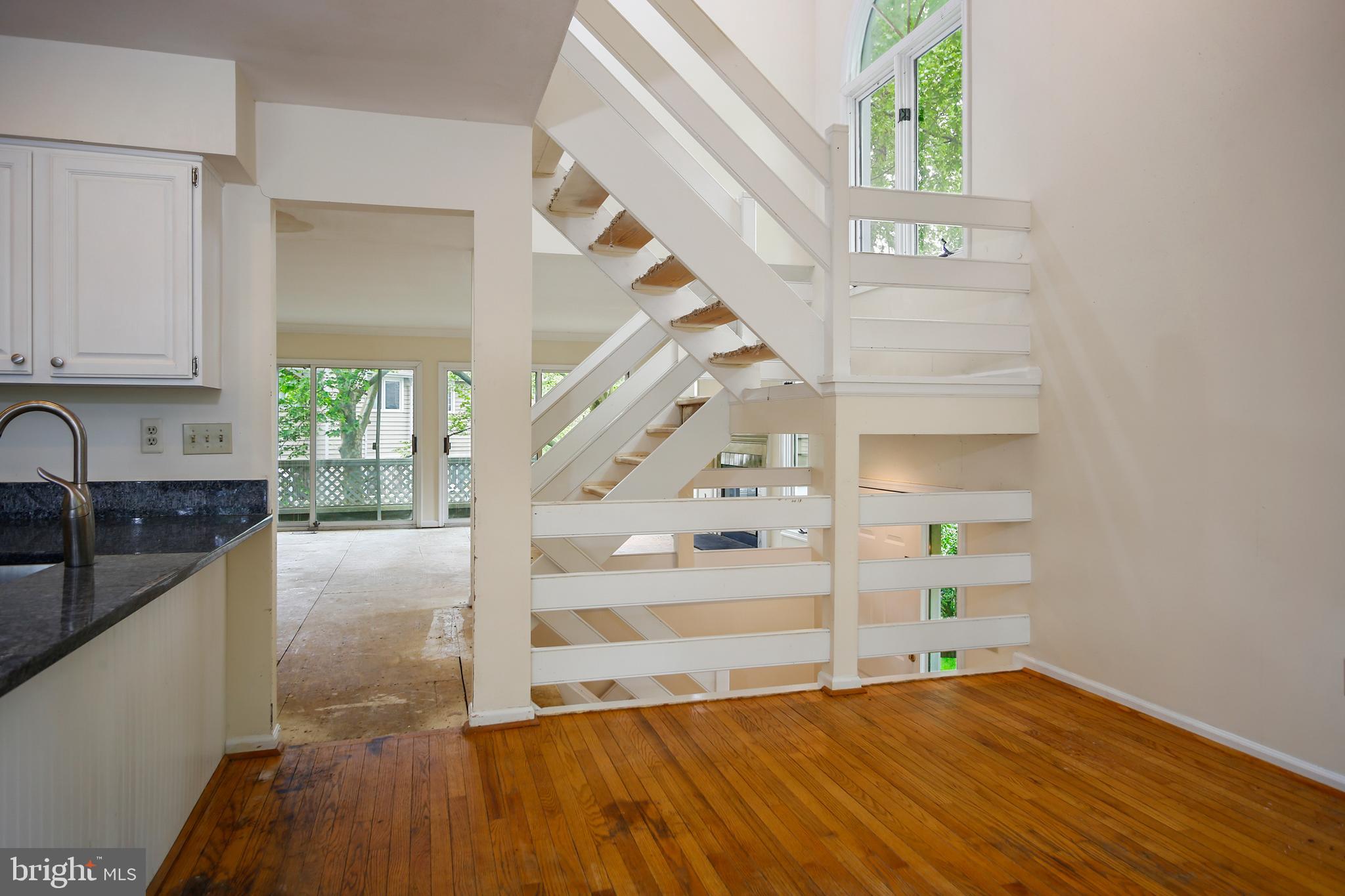 CHESTERBROOK/NEWPO - Residential