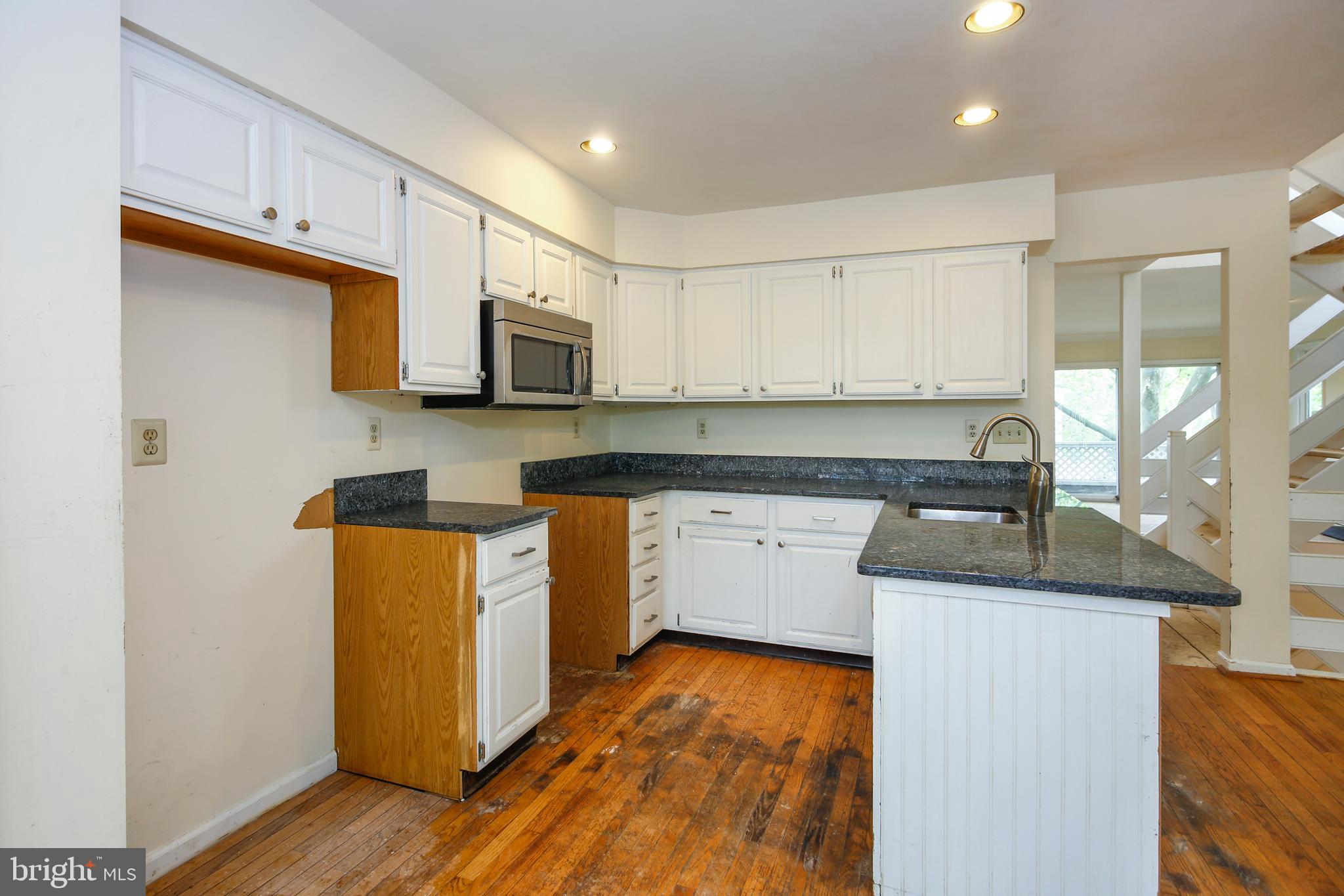 CHESTERBROOK/NEWPO - Residential