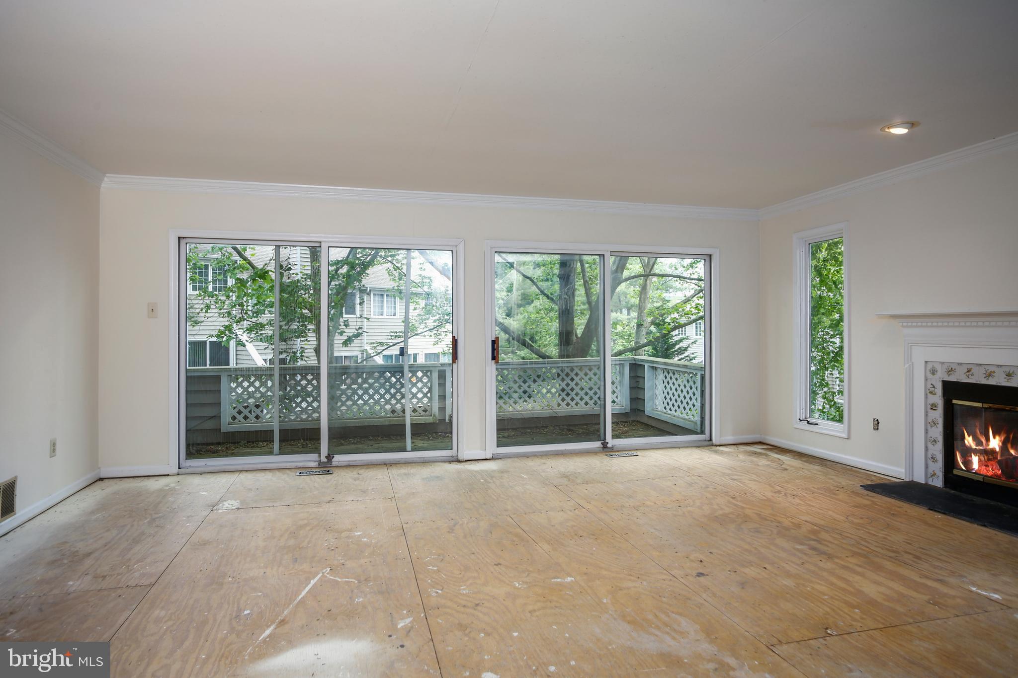 CHESTERBROOK/NEWPO - Residential