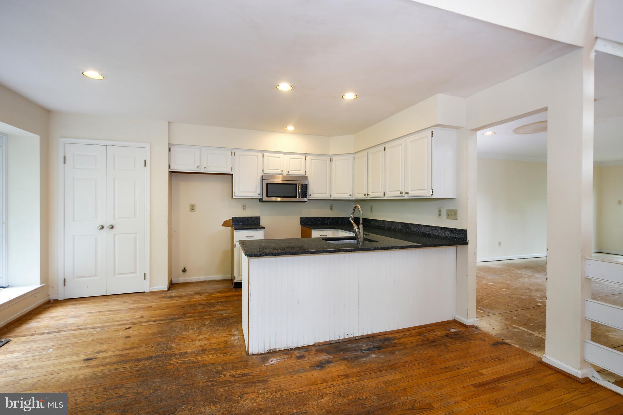 CHESTERBROOK/NEWPO - Residential