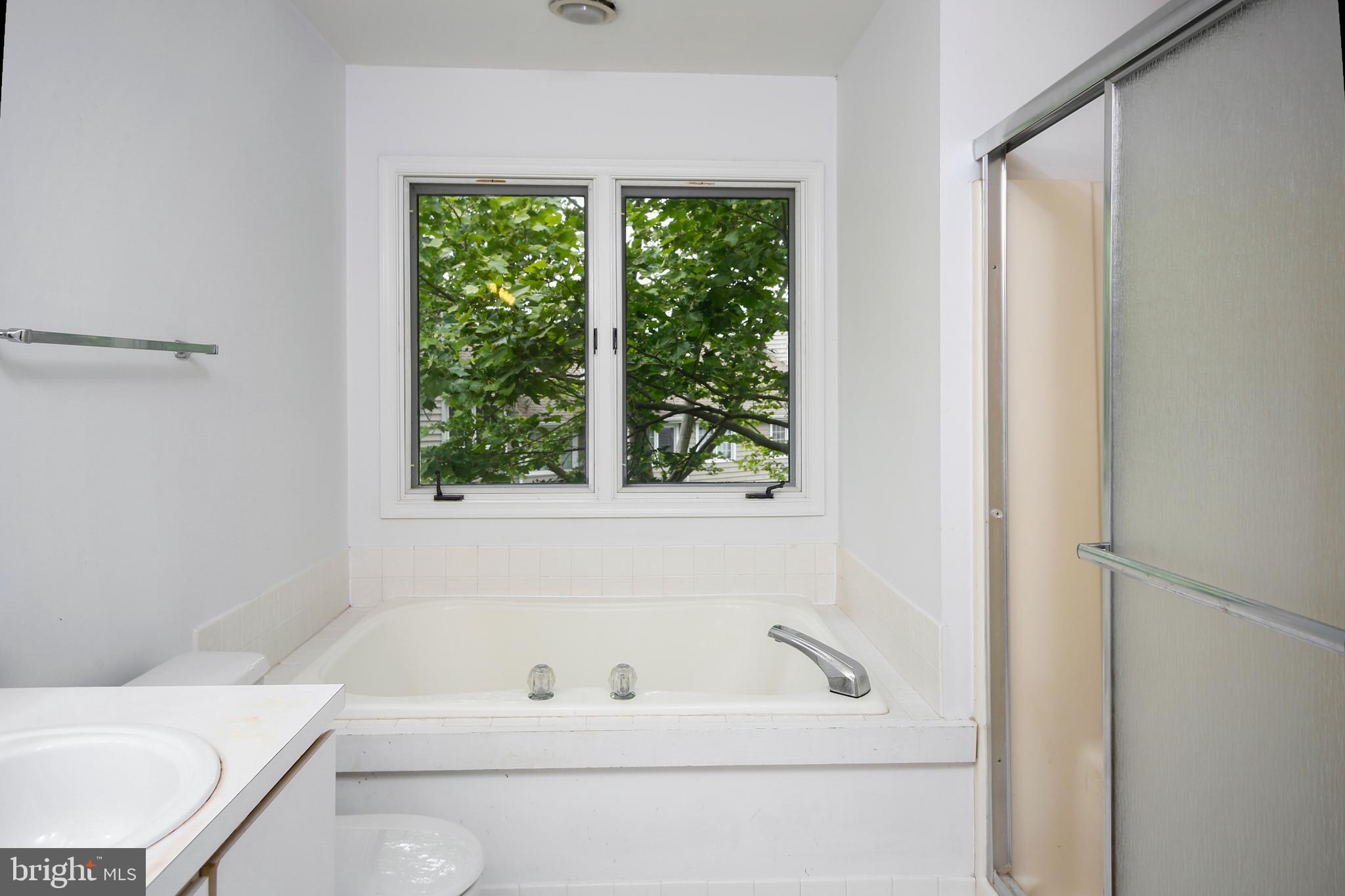 CHESTERBROOK/NEWPO - Residential