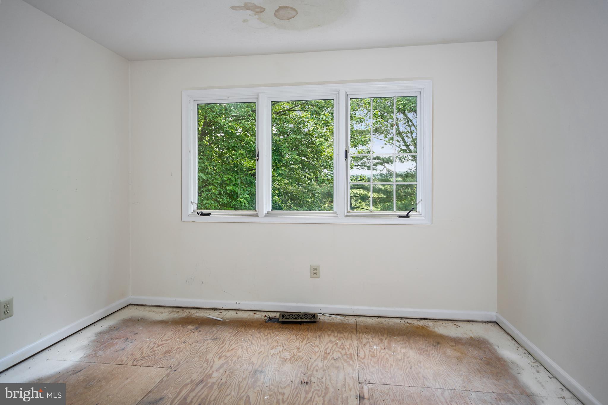 CHESTERBROOK/NEWPO - Residential
