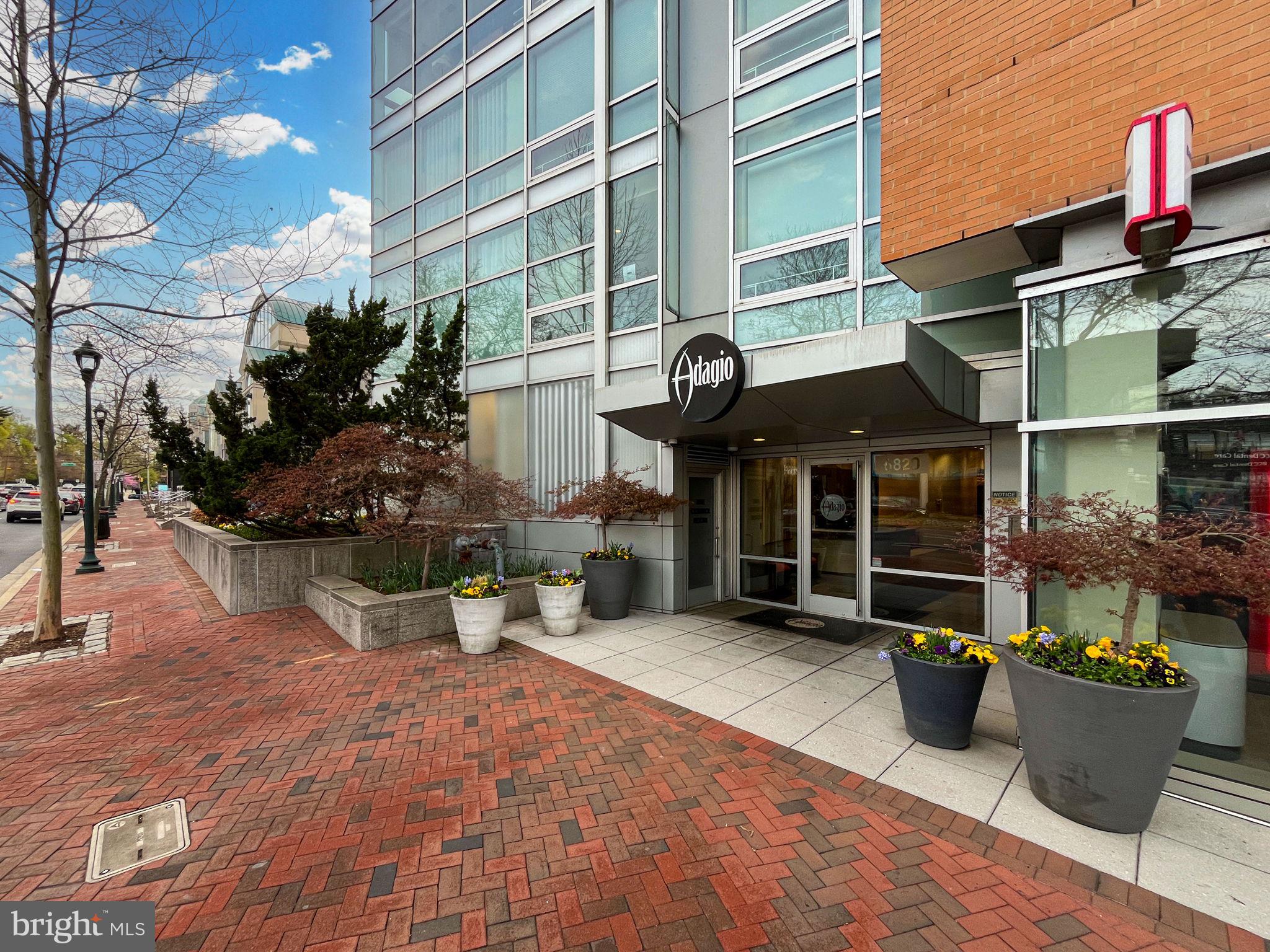 ADAGIO - Residential