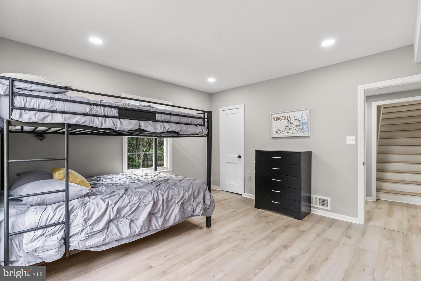 HILLWOOD - Residential Lease