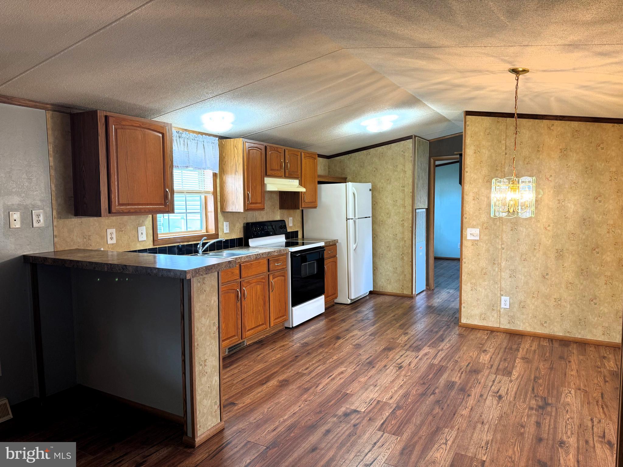 WESTWOOD - Residential