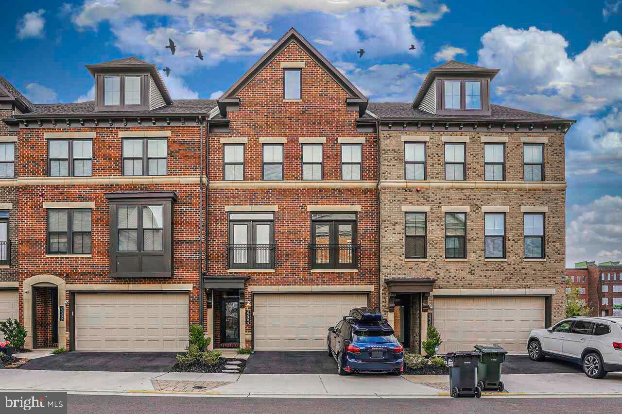 WESTMOORE AT MOOREFIELD - Residential