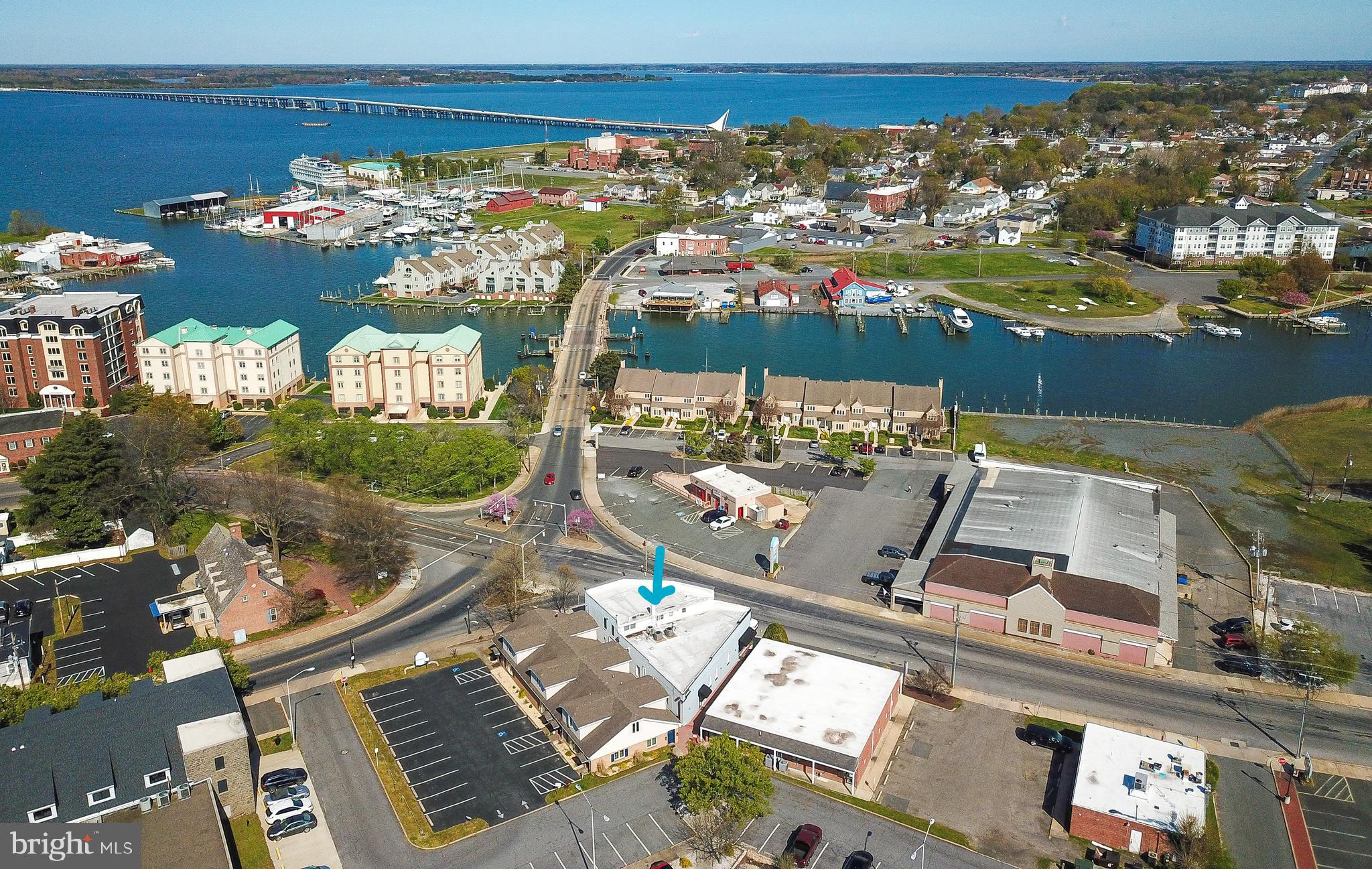 CAMBRIDGE - Commercial Sale