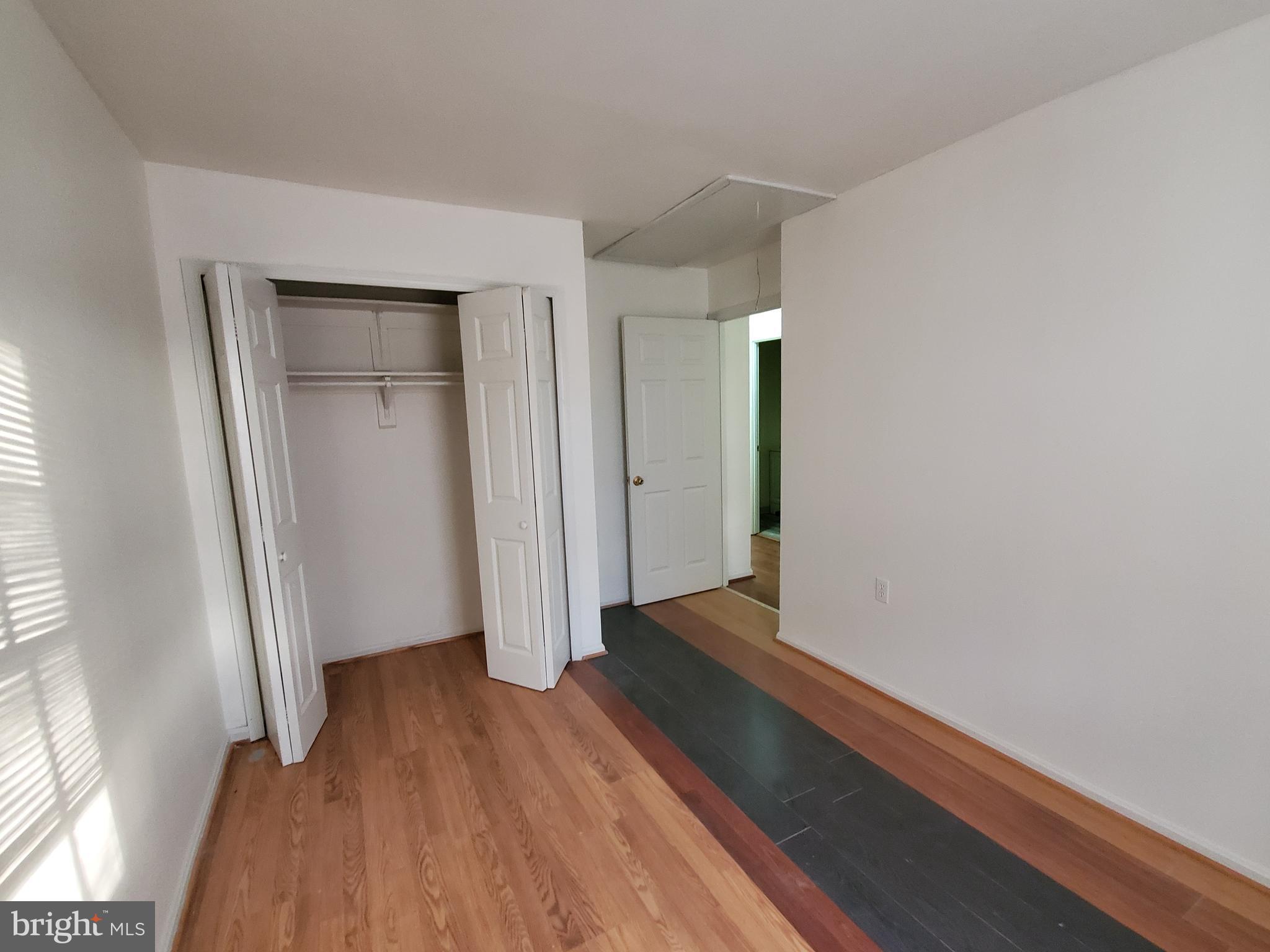 LAKE RIDGE - Residential Lease