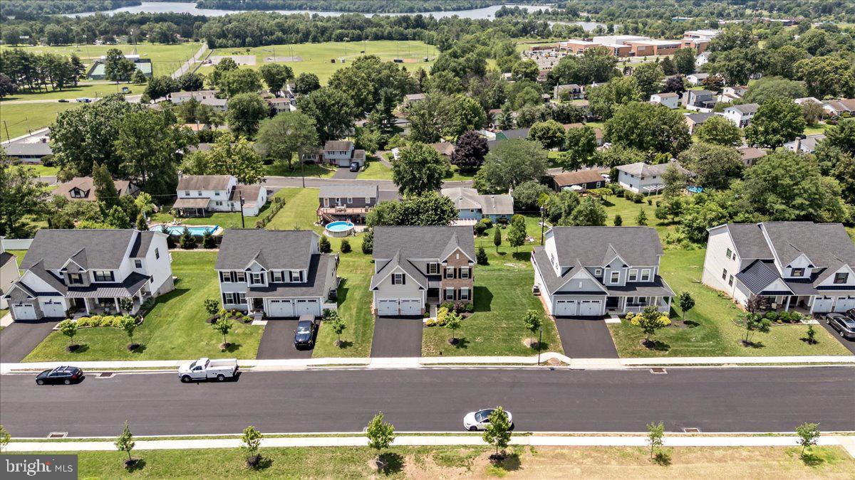 BAYBERRY CROSSING - Residential