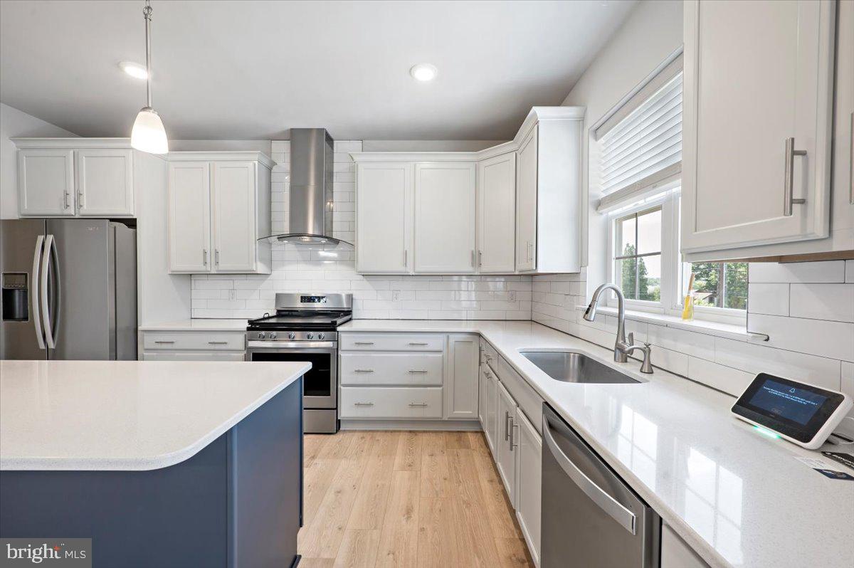 BAYBERRY CROSSING - Residential