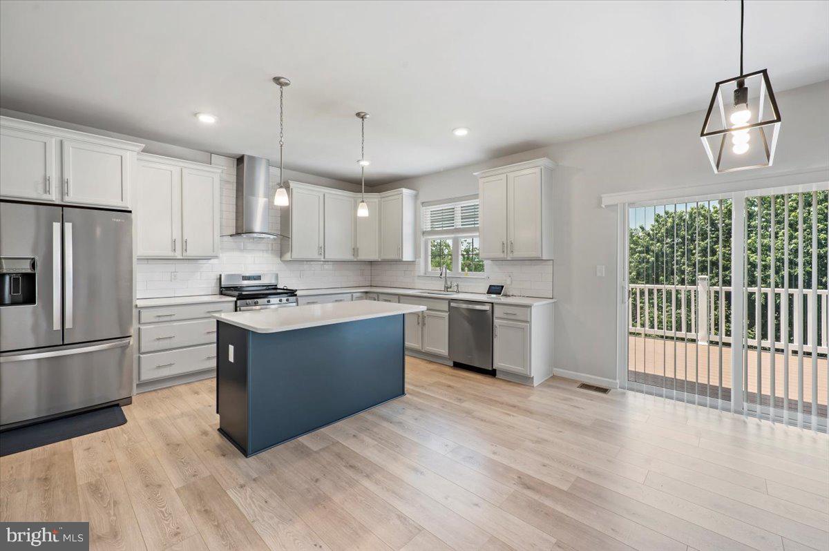 BAYBERRY CROSSING - Residential