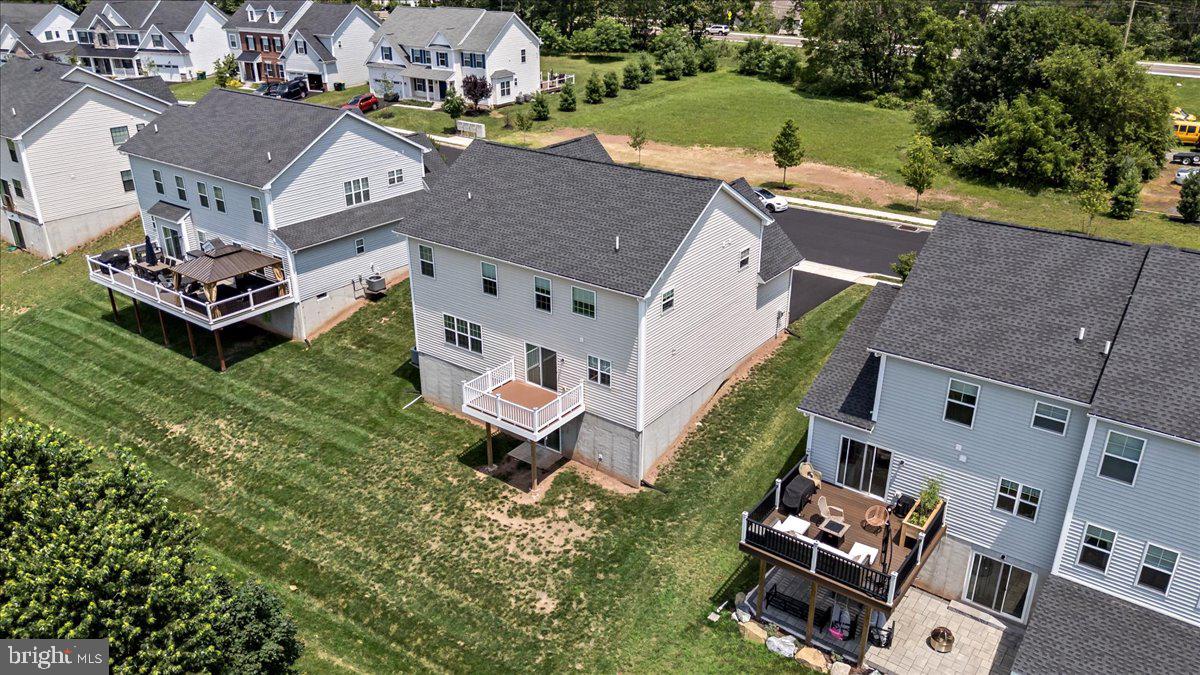 BAYBERRY CROSSING - Residential