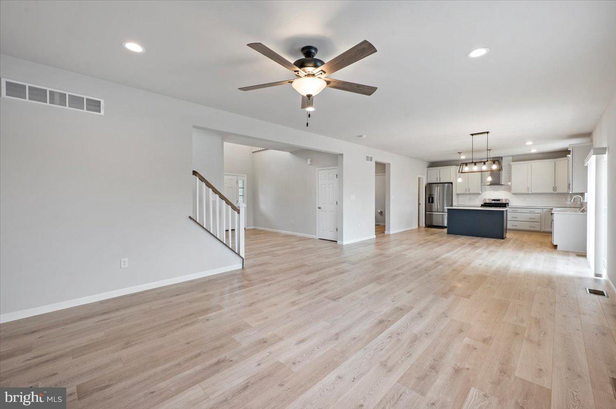 BAYBERRY CROSSING - Residential