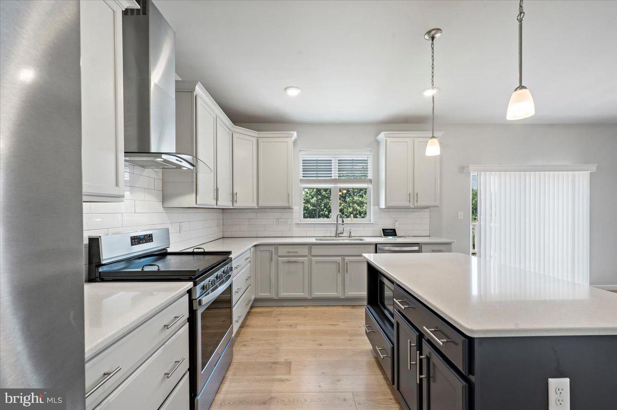 BAYBERRY CROSSING - Residential