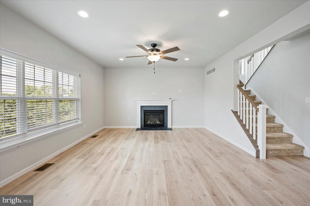 BAYBERRY CROSSING - Residential