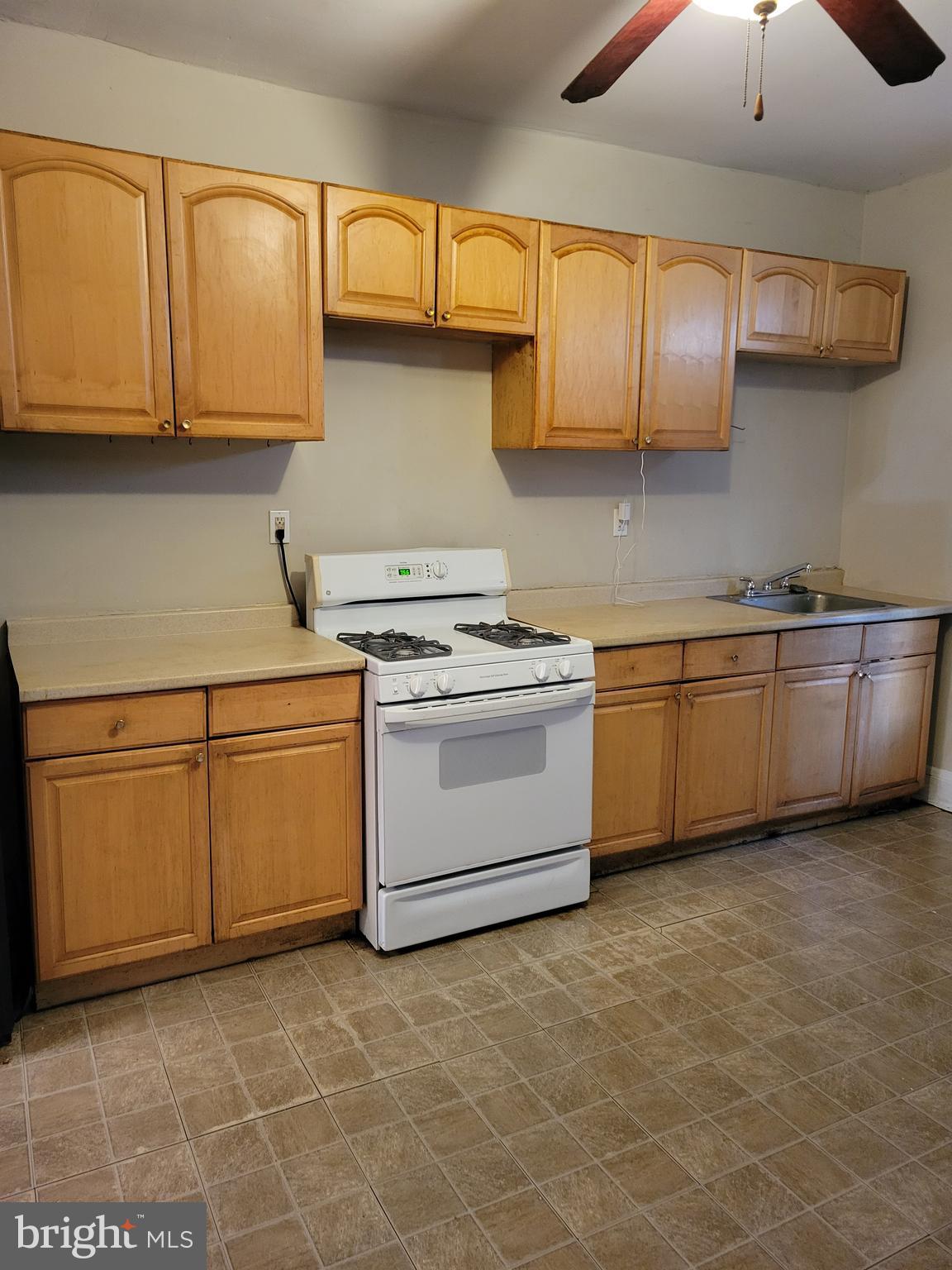 WASHINGTON VILLAGE - Residential