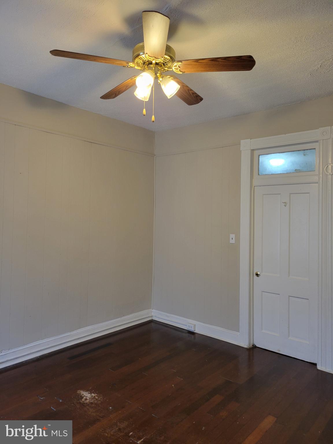 WASHINGTON VILLAGE - Residential