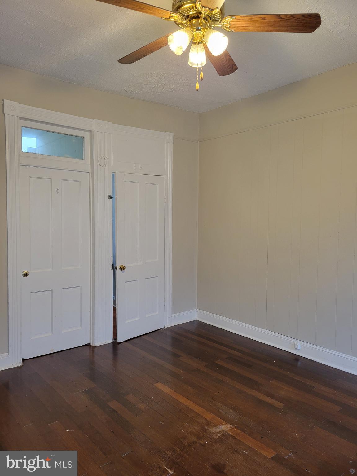 WASHINGTON VILLAGE - Residential