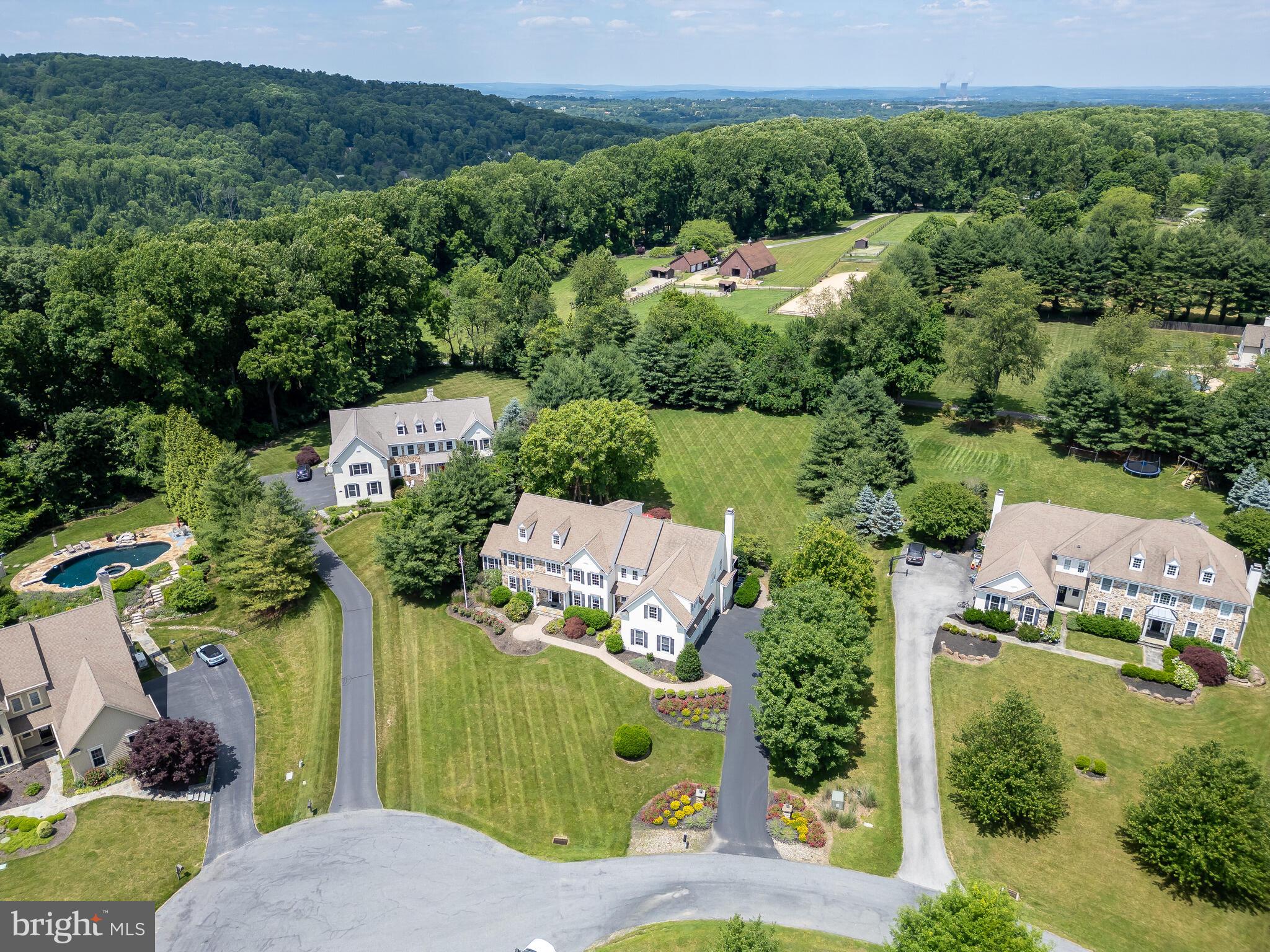 PRESRVE AT BIRCH RUN - Residential