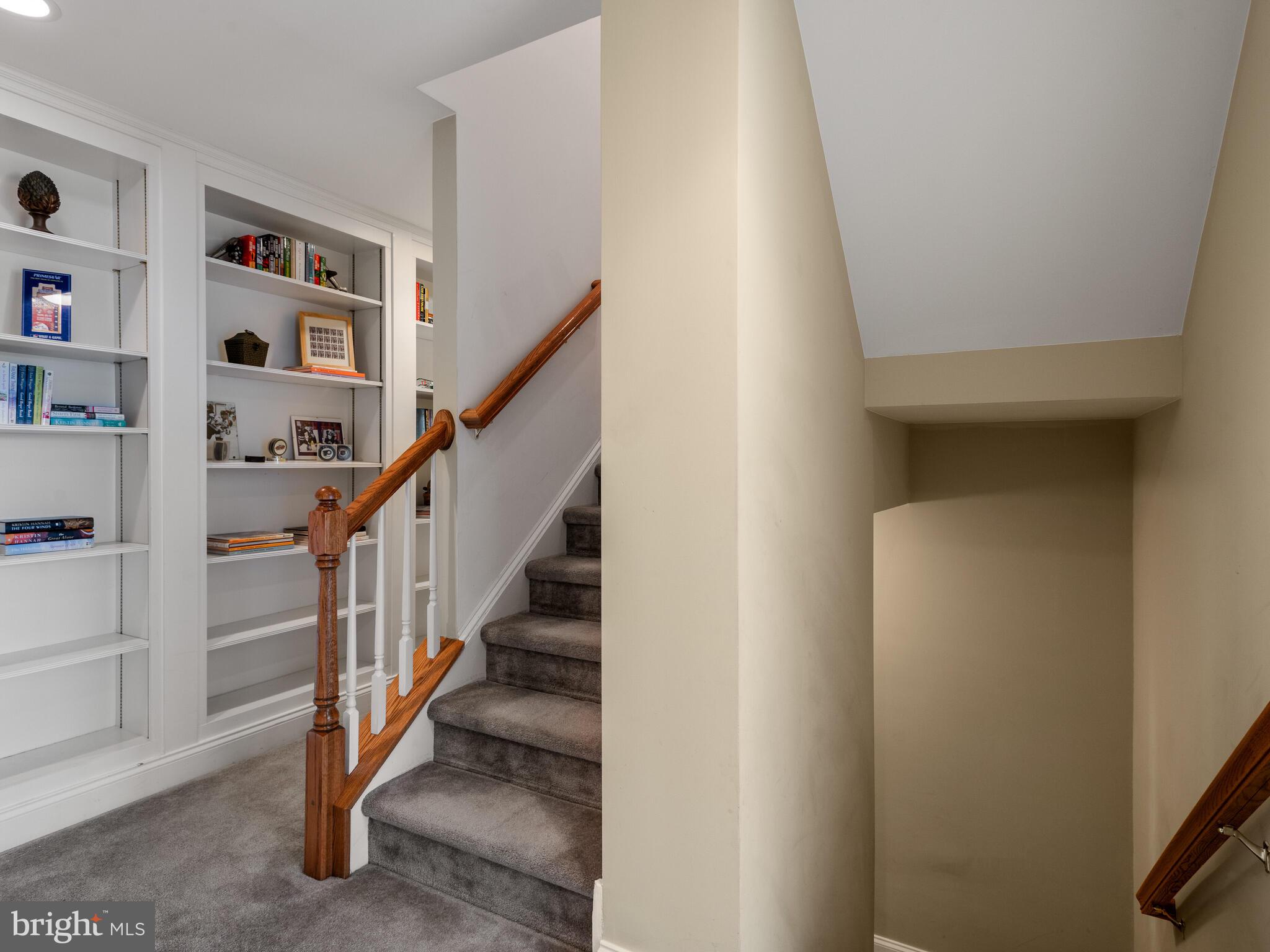 PRESRVE AT BIRCH RUN - Residential