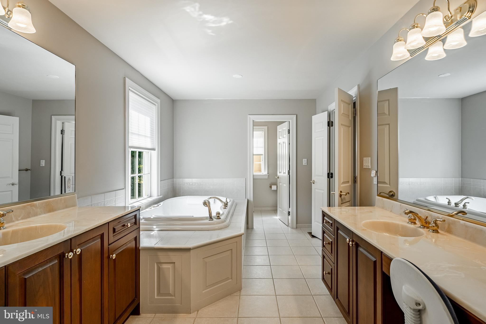 RESERVE AT SPRING - Residential