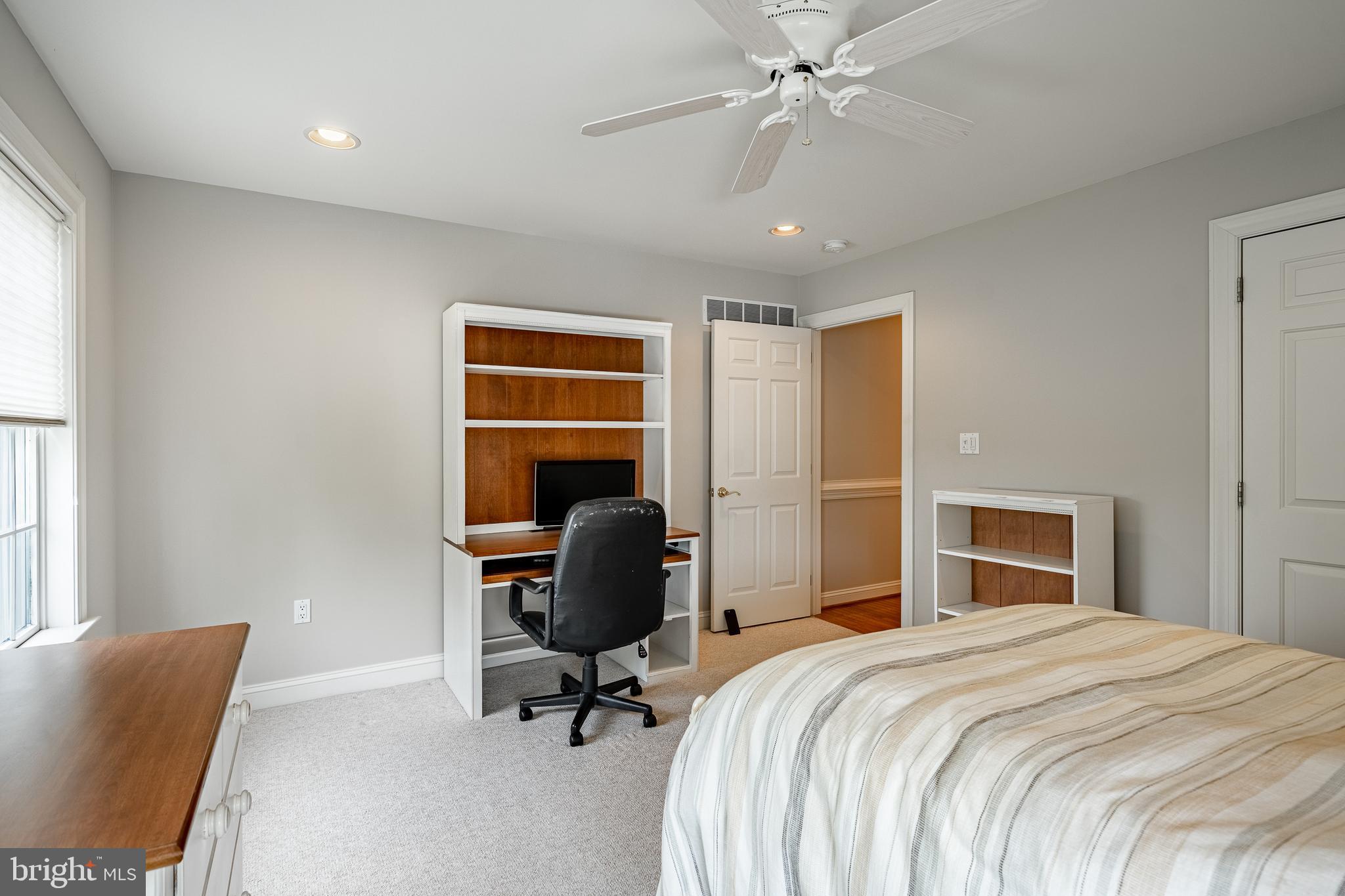 RESERVE AT SPRING - Residential