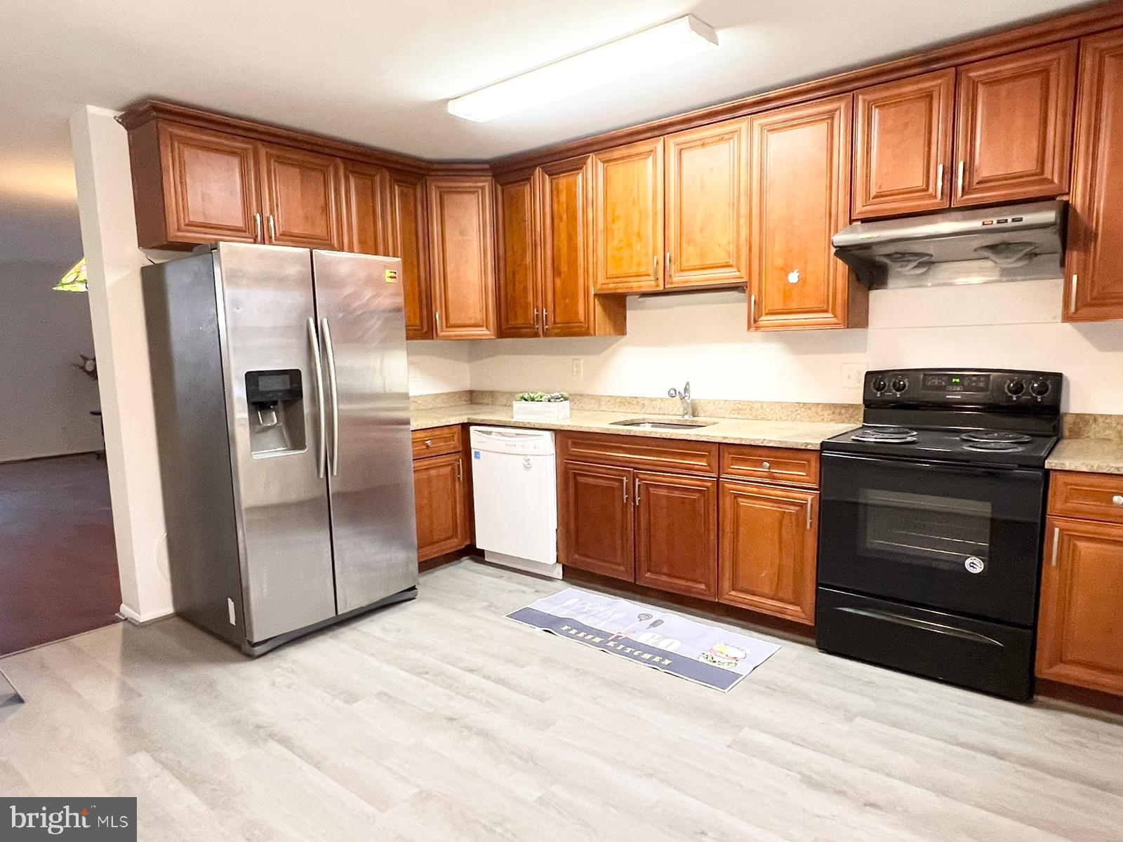 LAKES AT STANSBURY SHORE - Residential