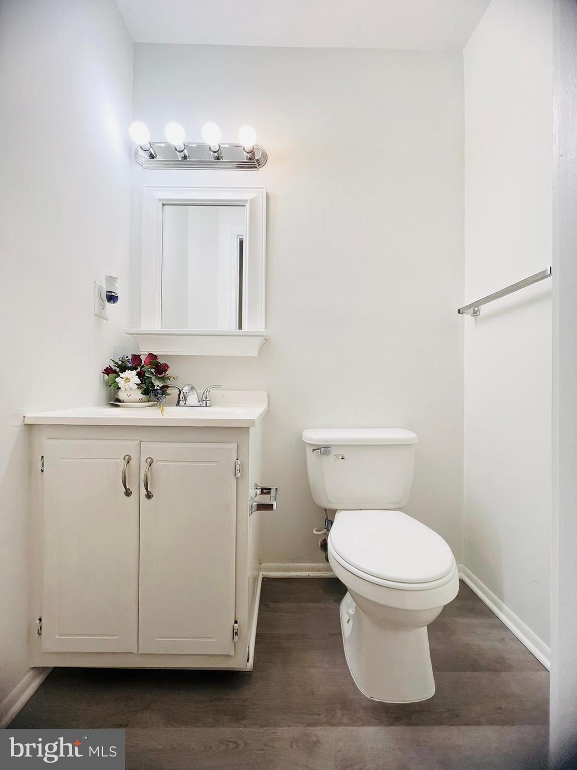 LAKES AT STANSBURY SHORE - Residential