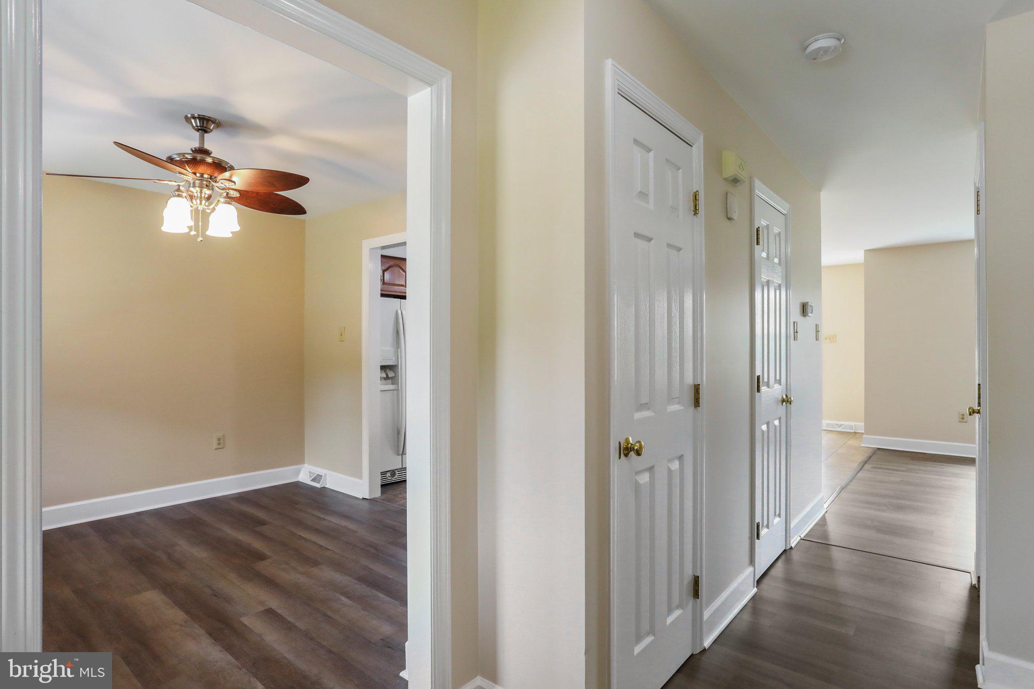 VAN LEAR MANOR - Residential