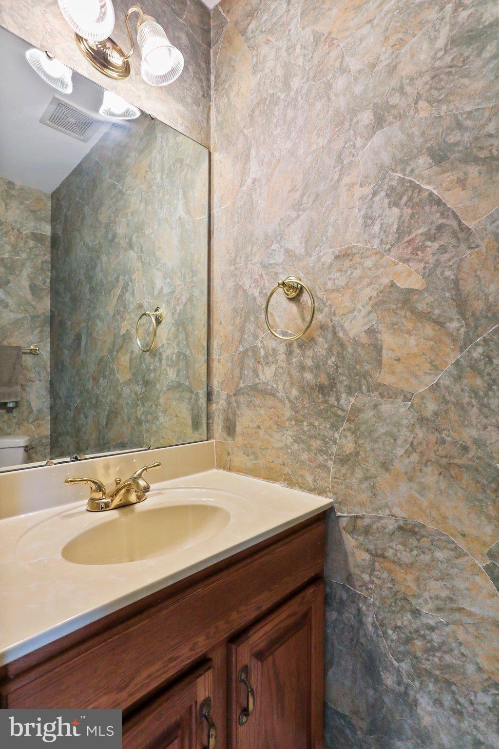 VAN LEAR MANOR - Residential